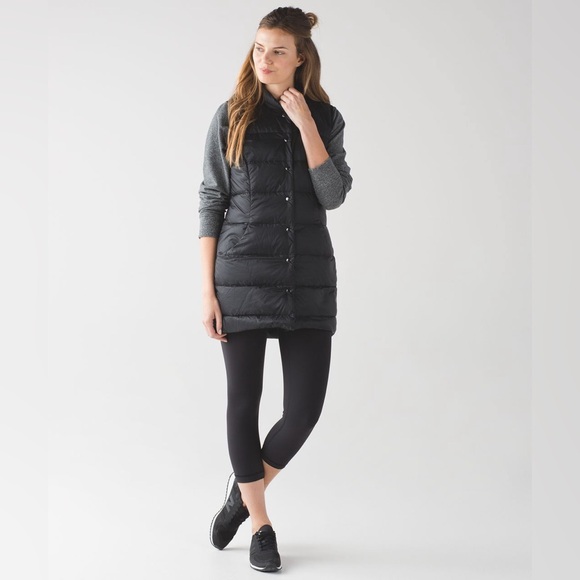 NWT Lululemon All Days Black Down Vest 2 - Picture 1 of 6